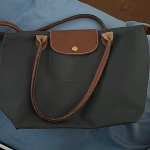 can longchamp bolsa be washed